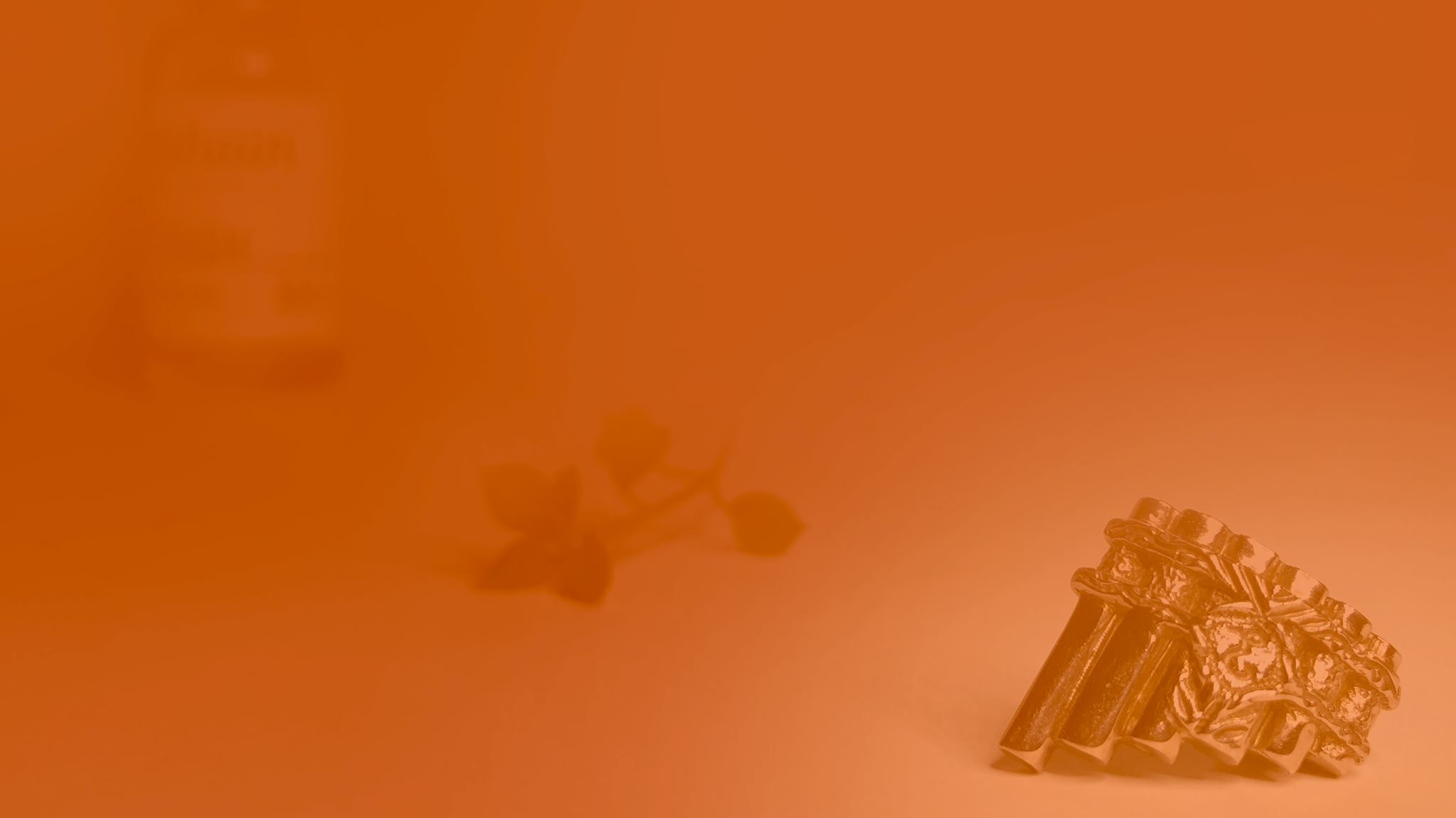 Upstairs @The Glebe: Dust