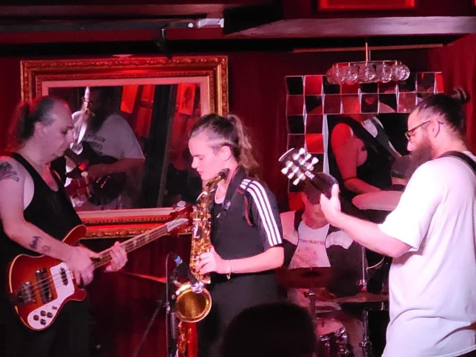 The Valentitanic Trio + Joseph Tabua