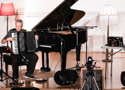 Fiona Hill & Gary Daley InFlux