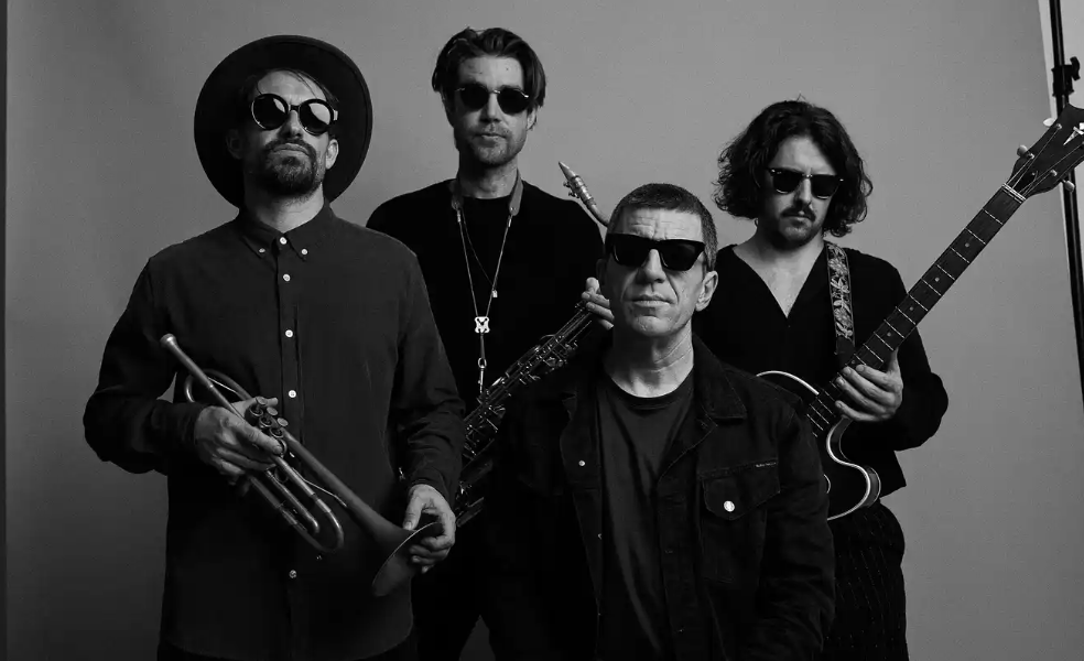 The Vampires live at 21 Shepherd St