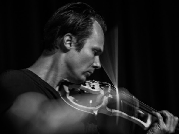 ERKKI VELTHEIM [Viola] with AMANDA STEWART, CHRIS ABRAHAMS & JIM DENLEY at the Republic